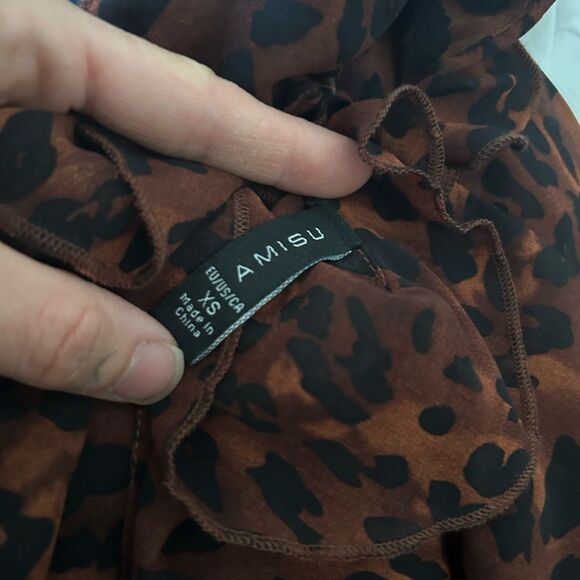 Amisu Brown and Black Sheer Ruffled Tie Front Blouse XS - Picture 9 of 15